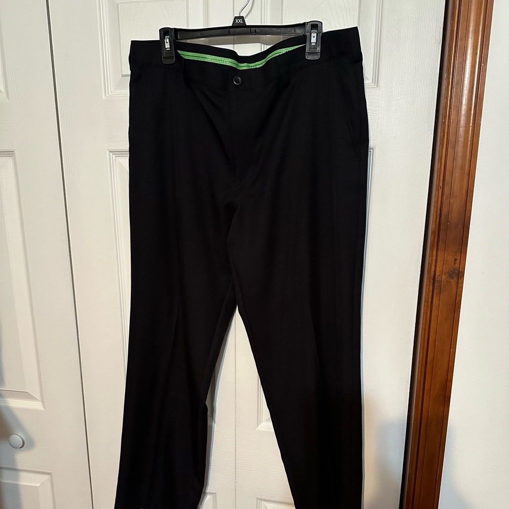 Izod Black Men’s Golf Pants Size 36x30